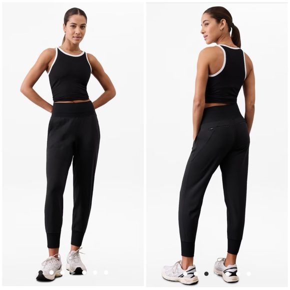 Athleta Pants - Athleta • Black Venice High Rise Stretchy Jogger Casual Sz Sm Pockets